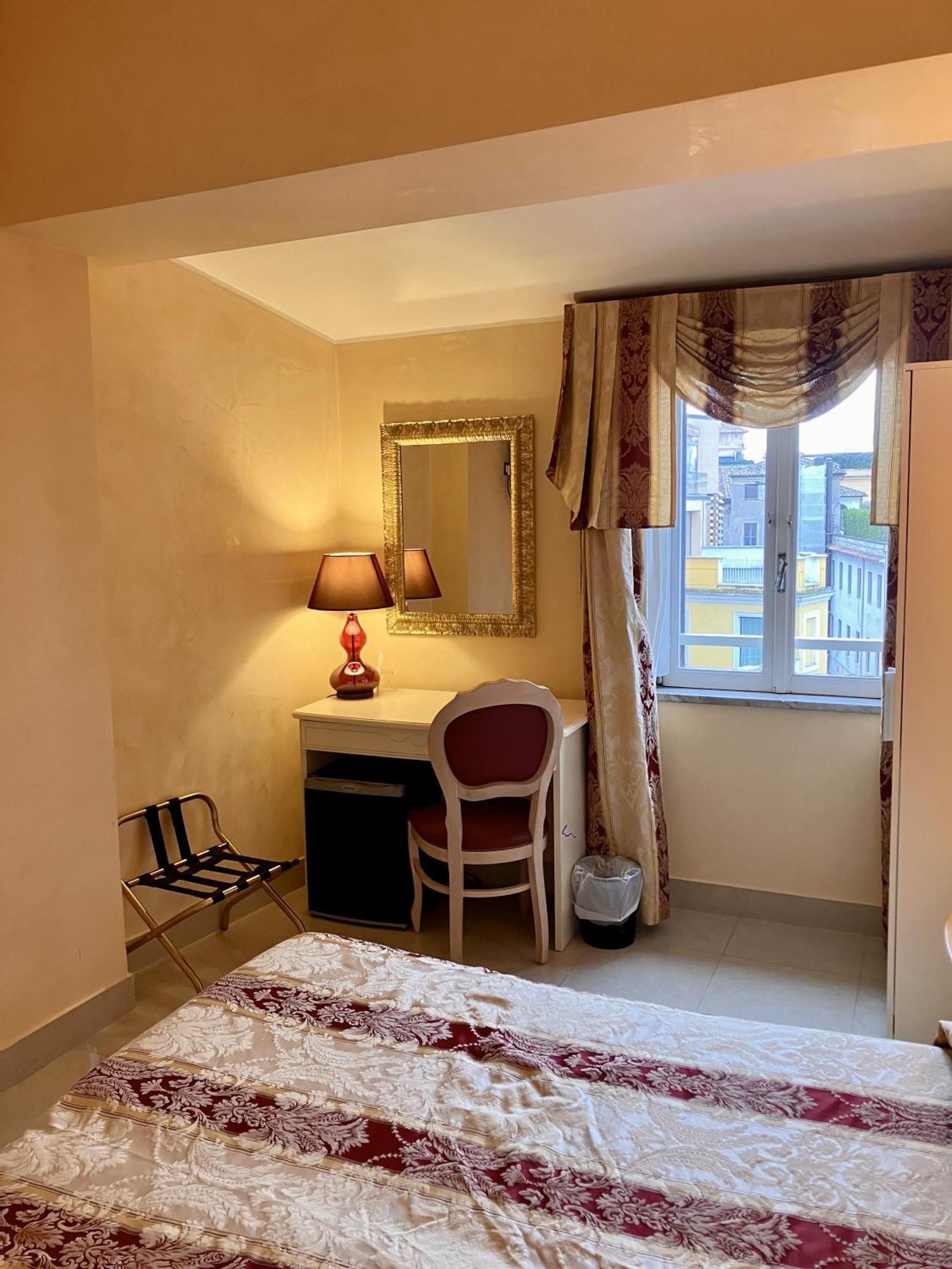 Hotel Erdarelli Rome Exterior photo