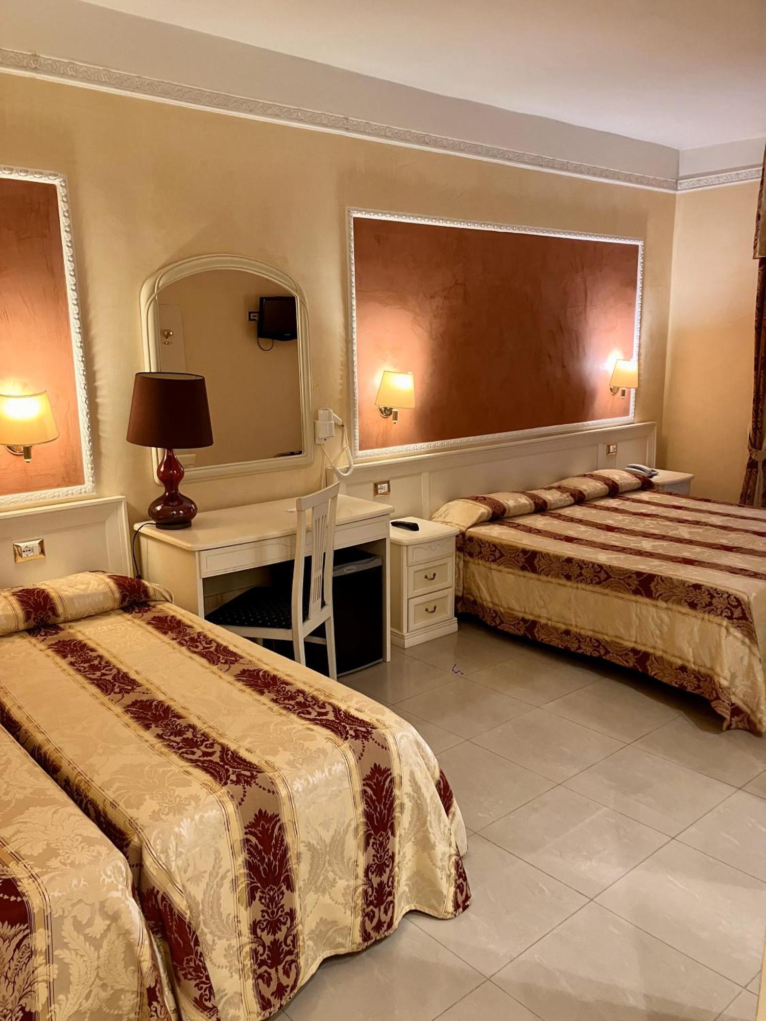 Hotel Erdarelli Rome Exterior photo