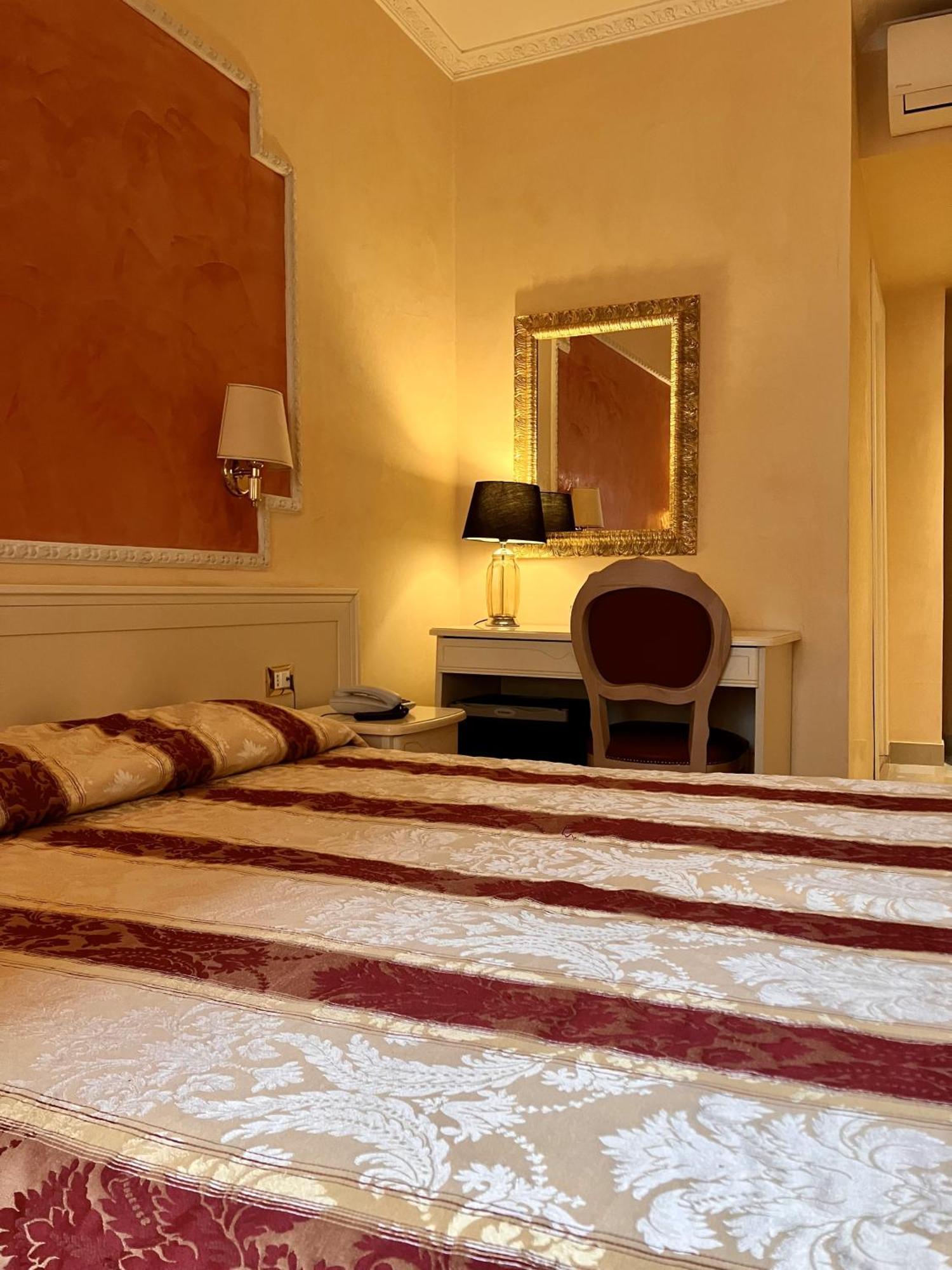 Hotel Erdarelli Rome Exterior photo